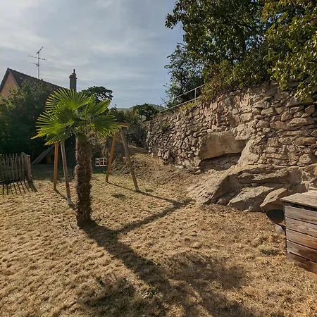 Le Avec Terrasse Et Piscine
